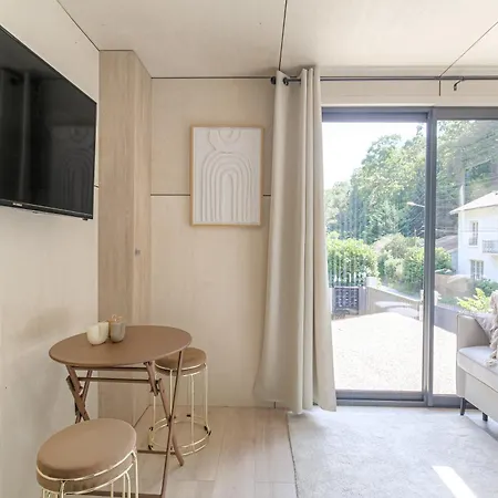 Tiny-house Atypique, 4 Personnes, Saint-didier